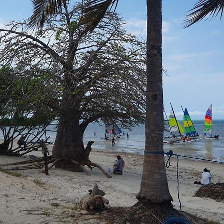 Funky Squids Beach Resort Bagamoyo Extérieur photo