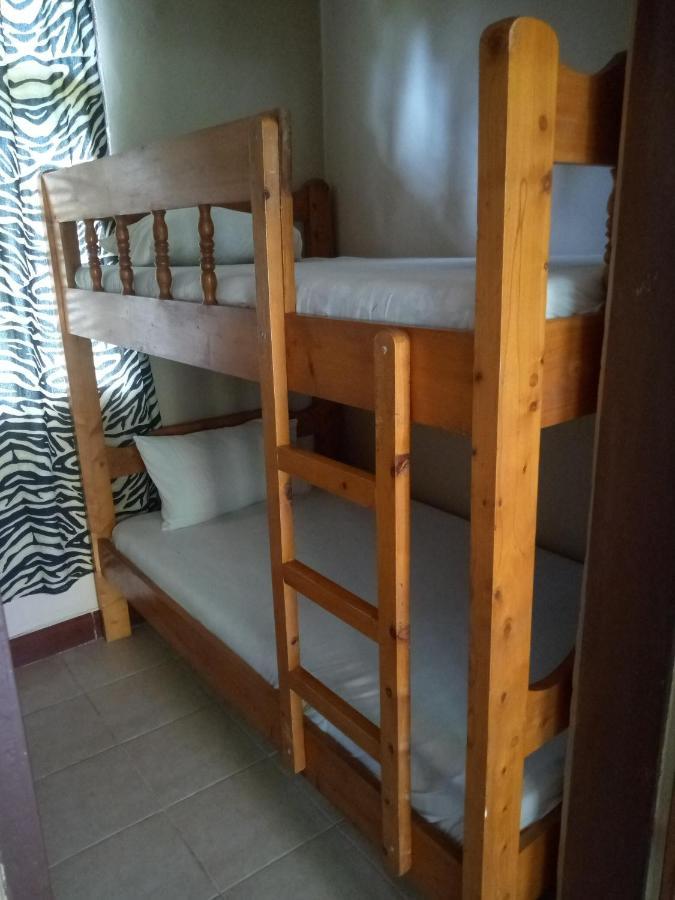 Funky Squids Beach Resort Bagamoyo Extérieur photo