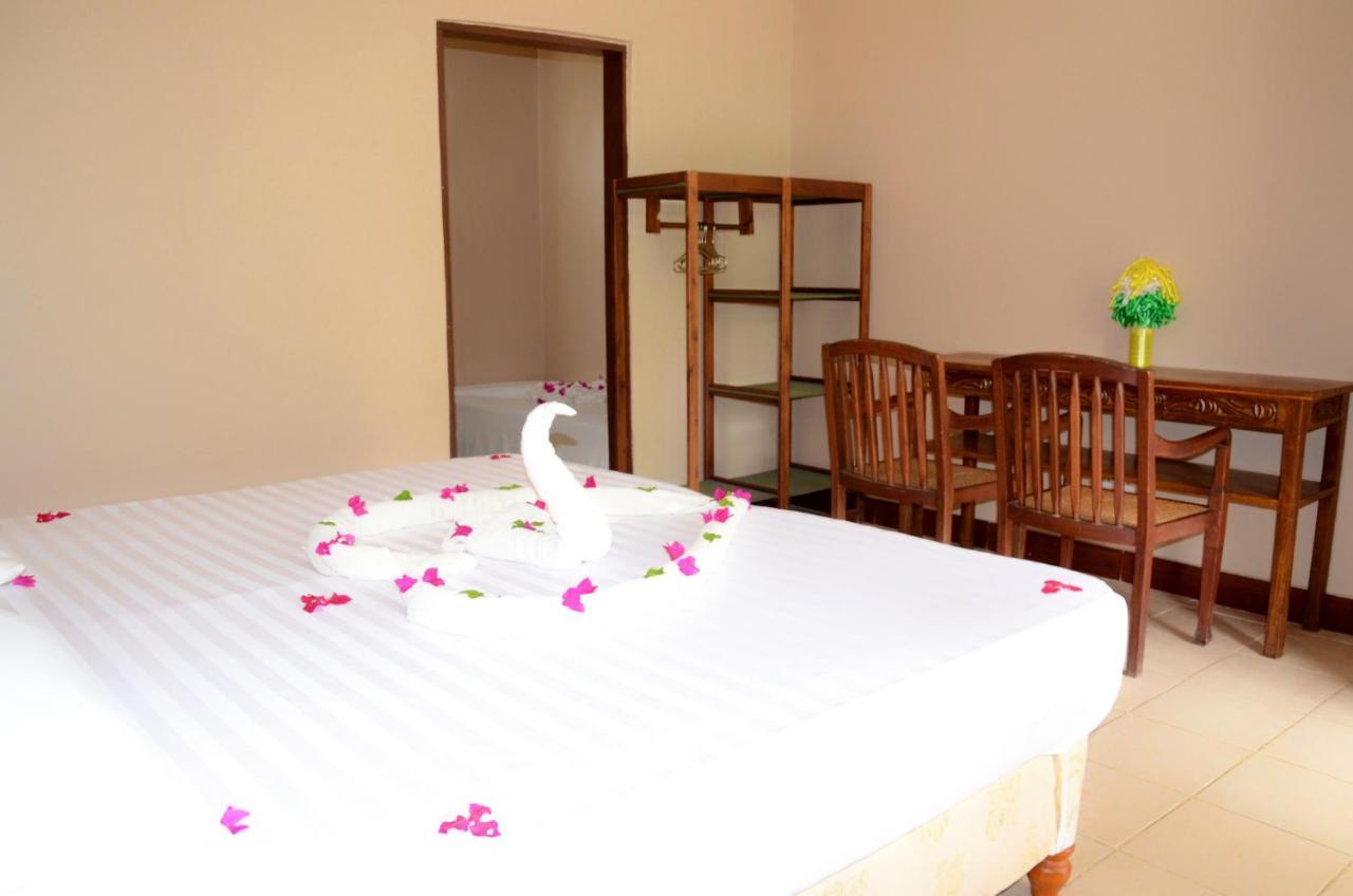 Funky Squids Beach Resort Bagamoyo Extérieur photo