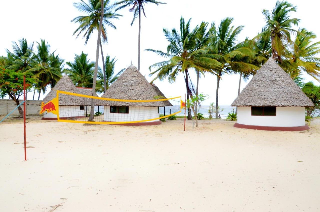 Funky Squids Beach Resort Bagamoyo Extérieur photo